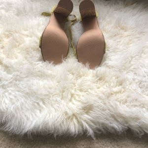 Steve Madden Pumps